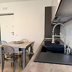 Gio's House דירה ברולו