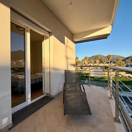 Apartment Gio's House Brolo