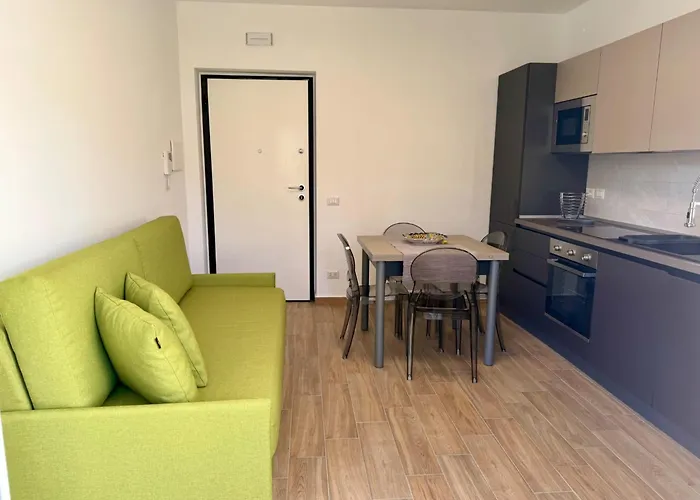 Apartment Gio's House Brolo