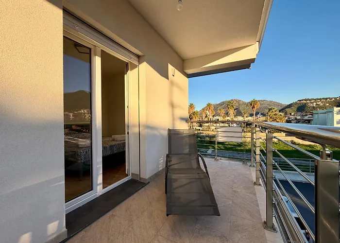 Apartment Gio's House Brolo